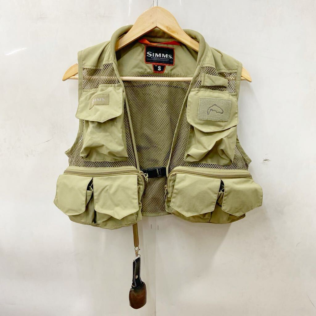12 フィッシングベスト SIMMS FISHING HANDCRAFTED ベスト シムス 古着 カーキ クマ避けベル ポケットたくさん Sサイズ