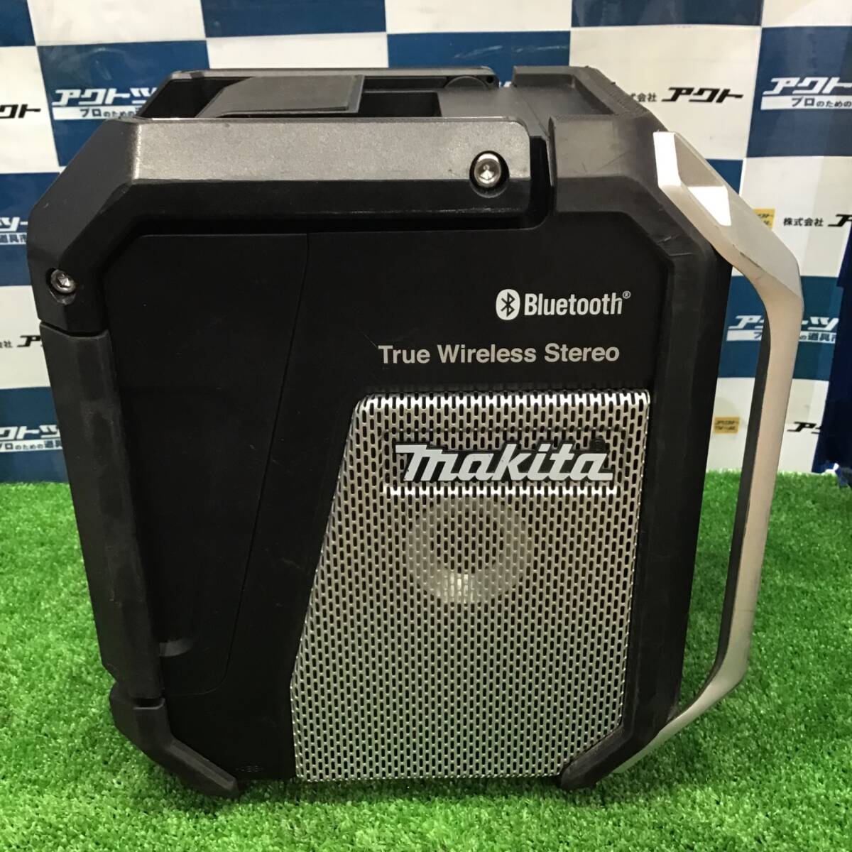 中古品 / 動作品】☆マキタ(makita) コードレスラジオ MR113B 中古品 / 動作品】☆マキタ(makita) コードレスラジオ MR113B