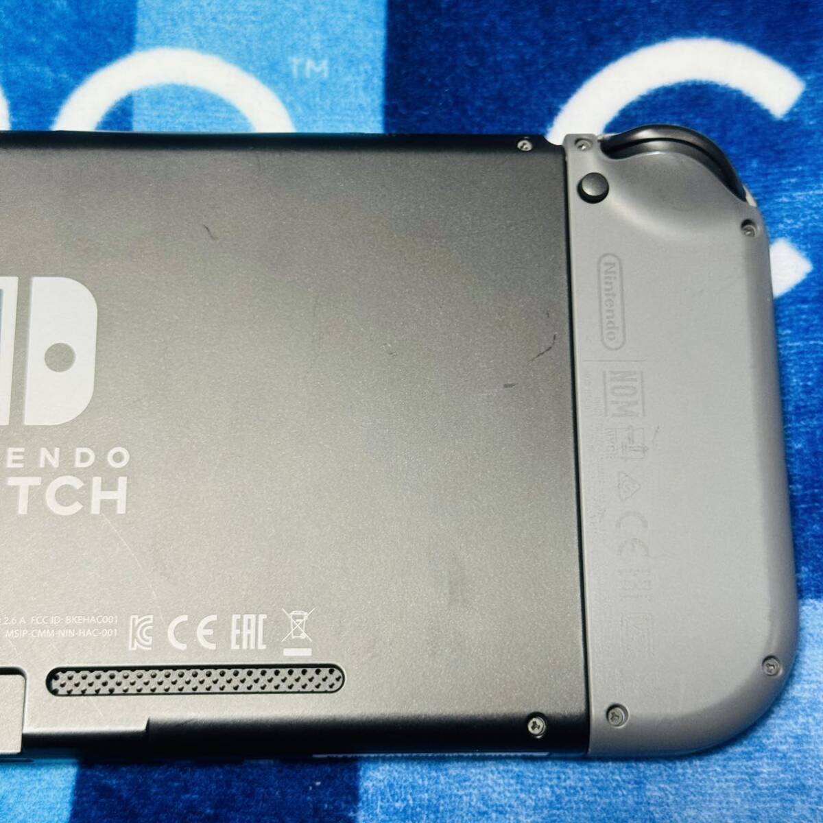 Nintendo Switch グレー HAC-S-KAAAA Proコントローラー付 中古 Nintendo Switch グレー HAC-S-KAAAA Proコントローラー付 中古