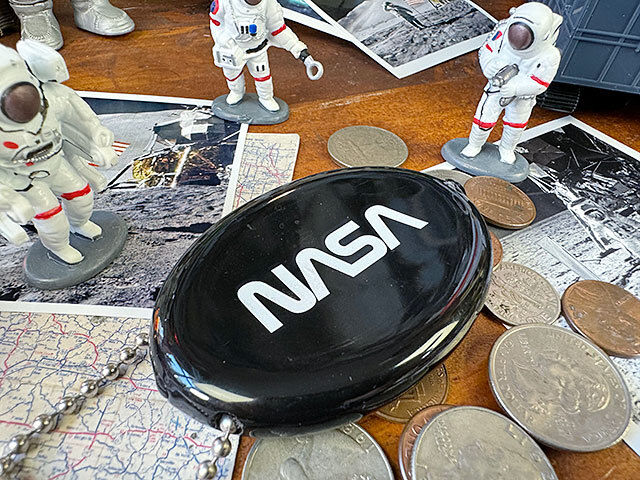 NASA official Raver coin case (wa-m Logo / black ) # american miscellaneous goods America miscellaneous goods 