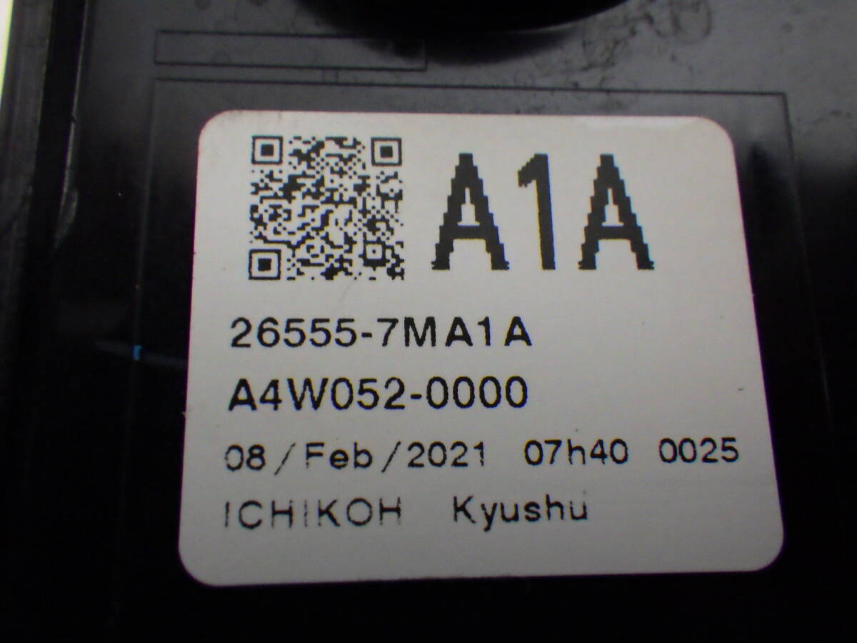 item_image_3
