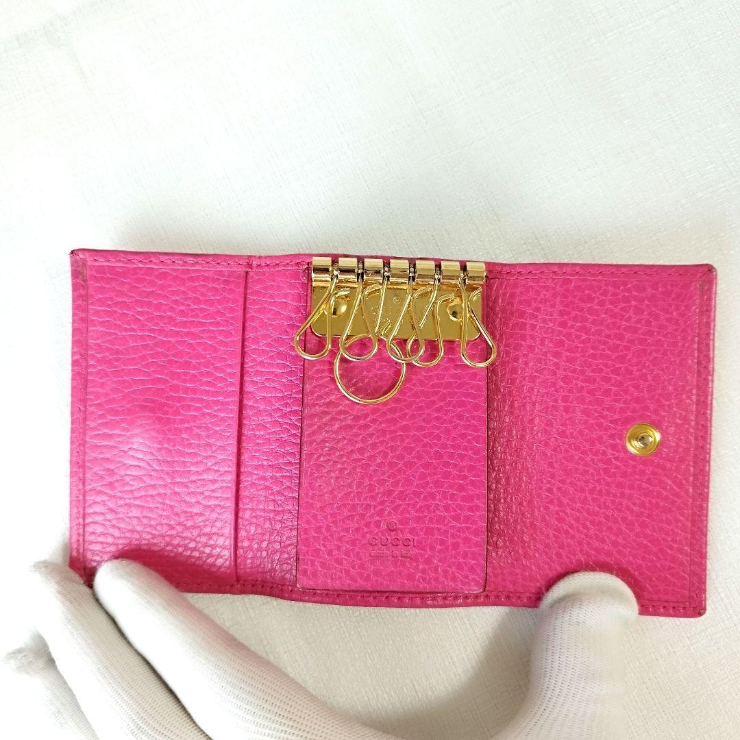 良品】GUCCI グッチ キーケース 6連 マーモント 金金具 ピンク 良品】GUCCI グッチ キーケース 6連 マーモント 金金具 ピンク