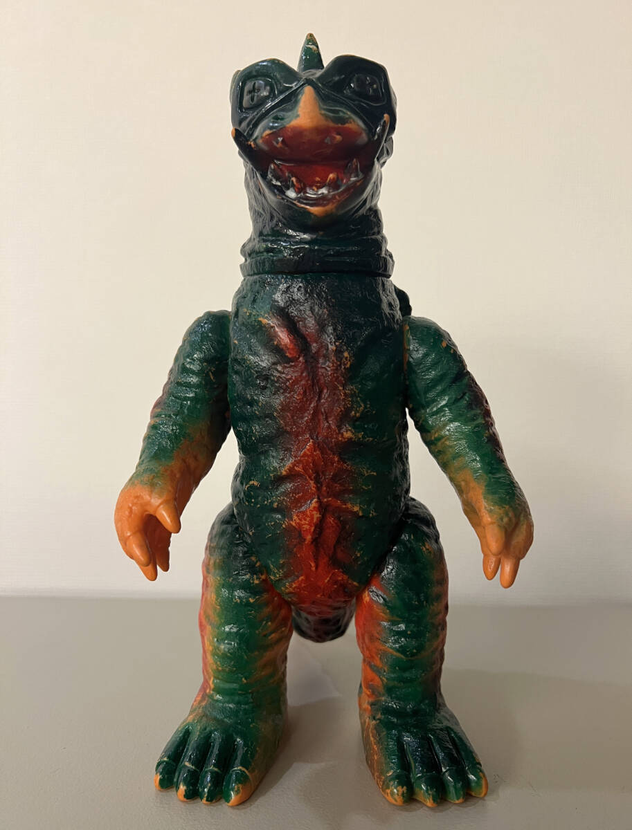 Yahoo!オークション - 当時物 1971年 大協 宇宙怪獣 マイティ ソフビ Yahoo!オークション - 当時物 1971年 大協 宇宙怪獣 マイティ ソフビ