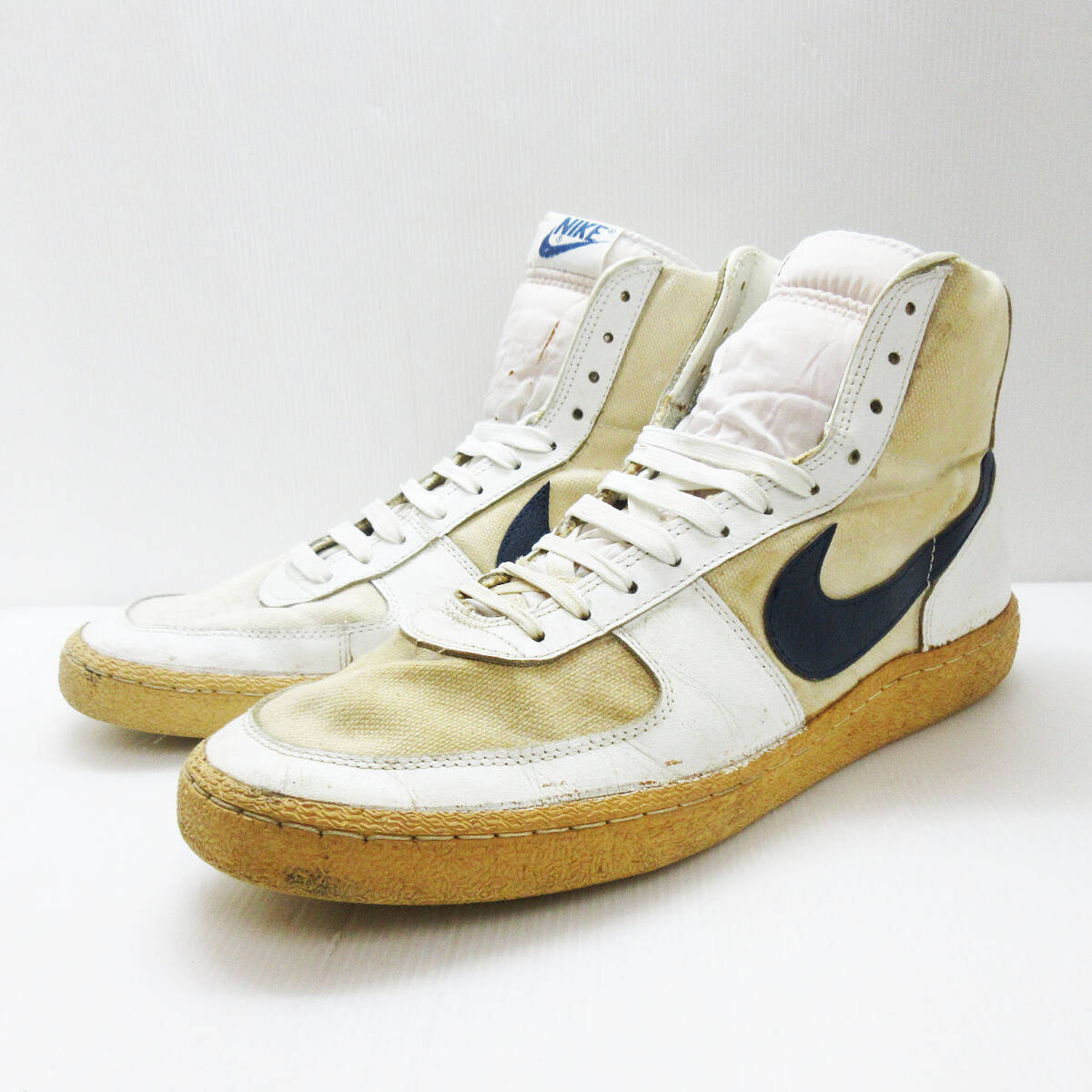 KM-4928【スニーカー】80s NIKE/ナイキ☆モデル名不明☆ホワイトxネイビー系☆ヴィンテージバッシュ 1980年代 韓国製☆表記12☆ハイカット|ナイキ KM-4928【スニーカー】80s NIKE/ナイキ☆モデル名不明☆ホワイトxネイビー系☆ヴィンテージバッシュ 1980年代 韓国製☆表記12☆ハイカット|ナイキ