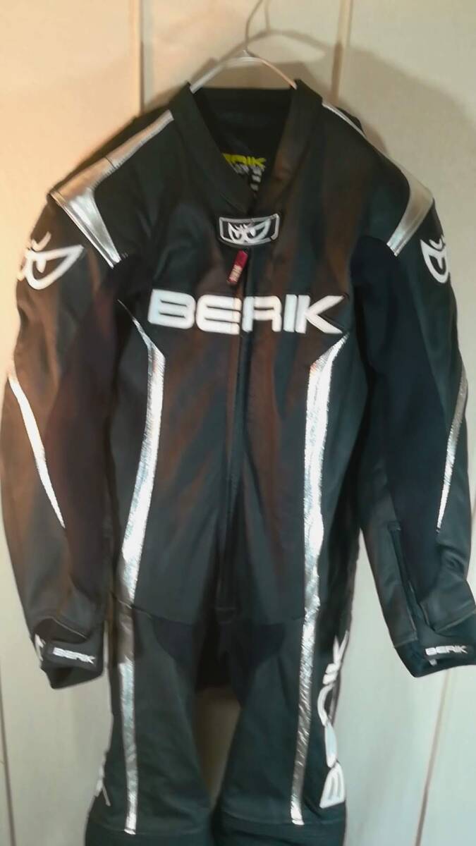【美品】BERIK ベリック2.0/パンチングレザースーツ/ツナギ