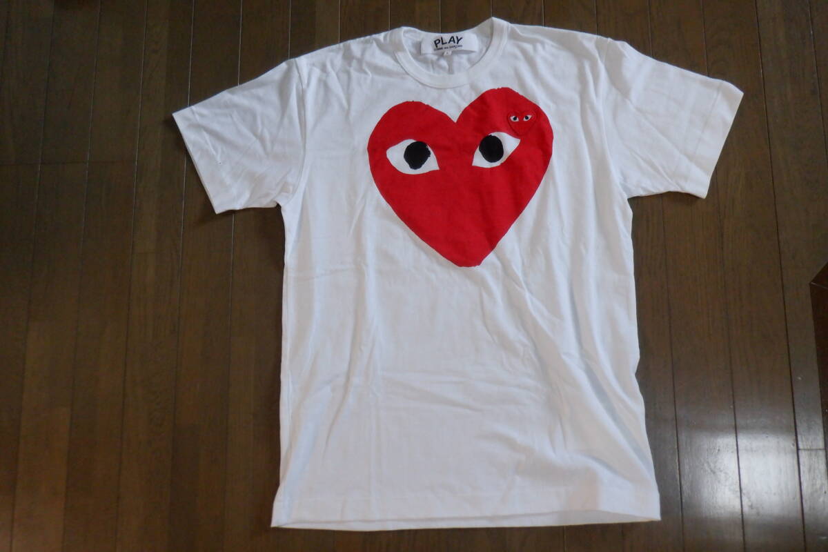 PLAY　COMMEdesGARCONS　プレイ　コムデギャルソン　Ｔシャツ　サイズＬ