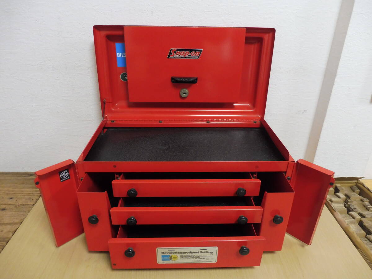 snap-on スナップオン ツールボックス 工具箱 KRA65C 当時物 snap-on スナップオン ツールボックス 工具箱 KRA65C 当時物