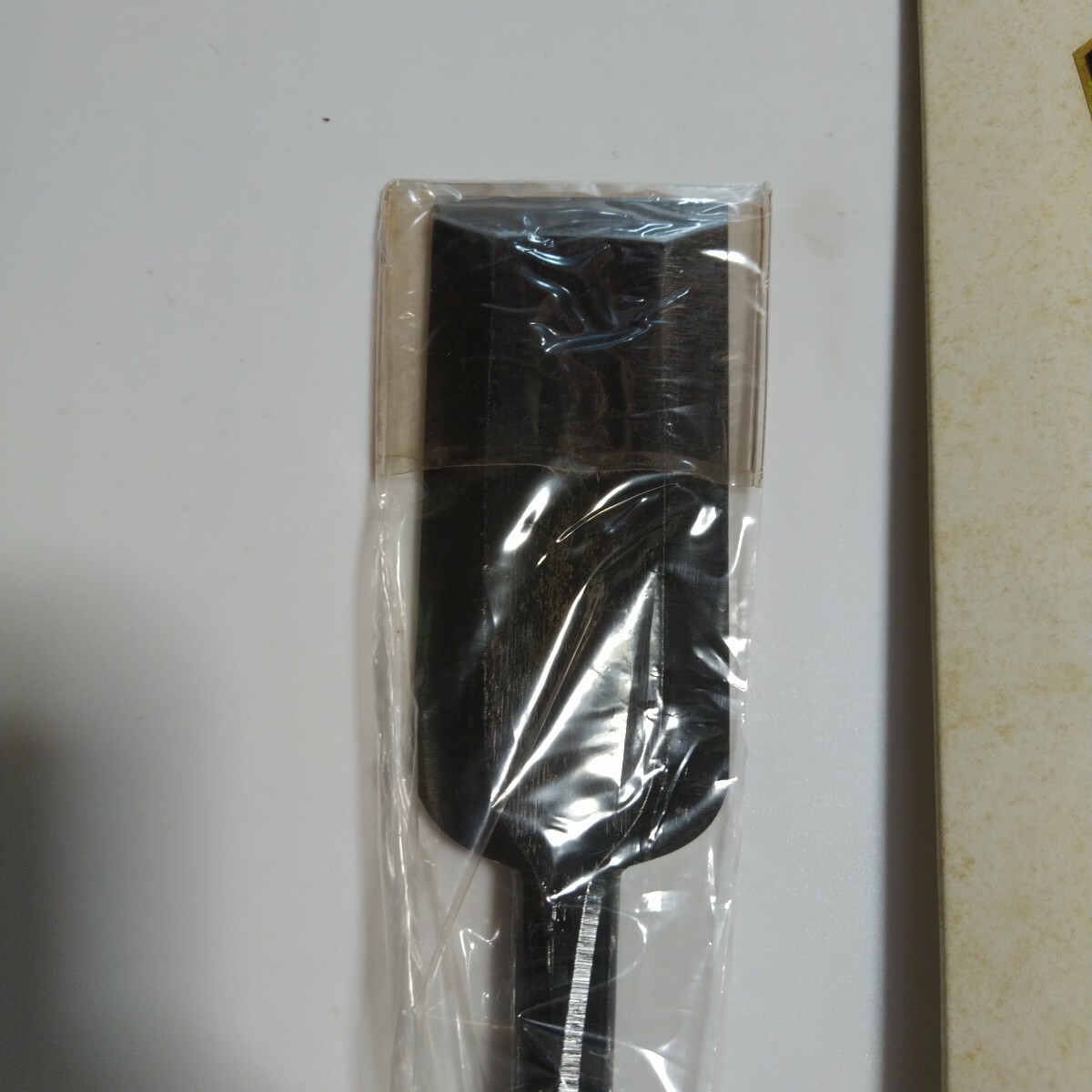 喜寿 差ノミ 赤樫 本刃付 54mm 寸八 未使用品です 全長59cm 刃幅 喜寿 差ノミ 赤樫 本刃付 54mm 寸八 未使用品です 全長59cm 刃幅