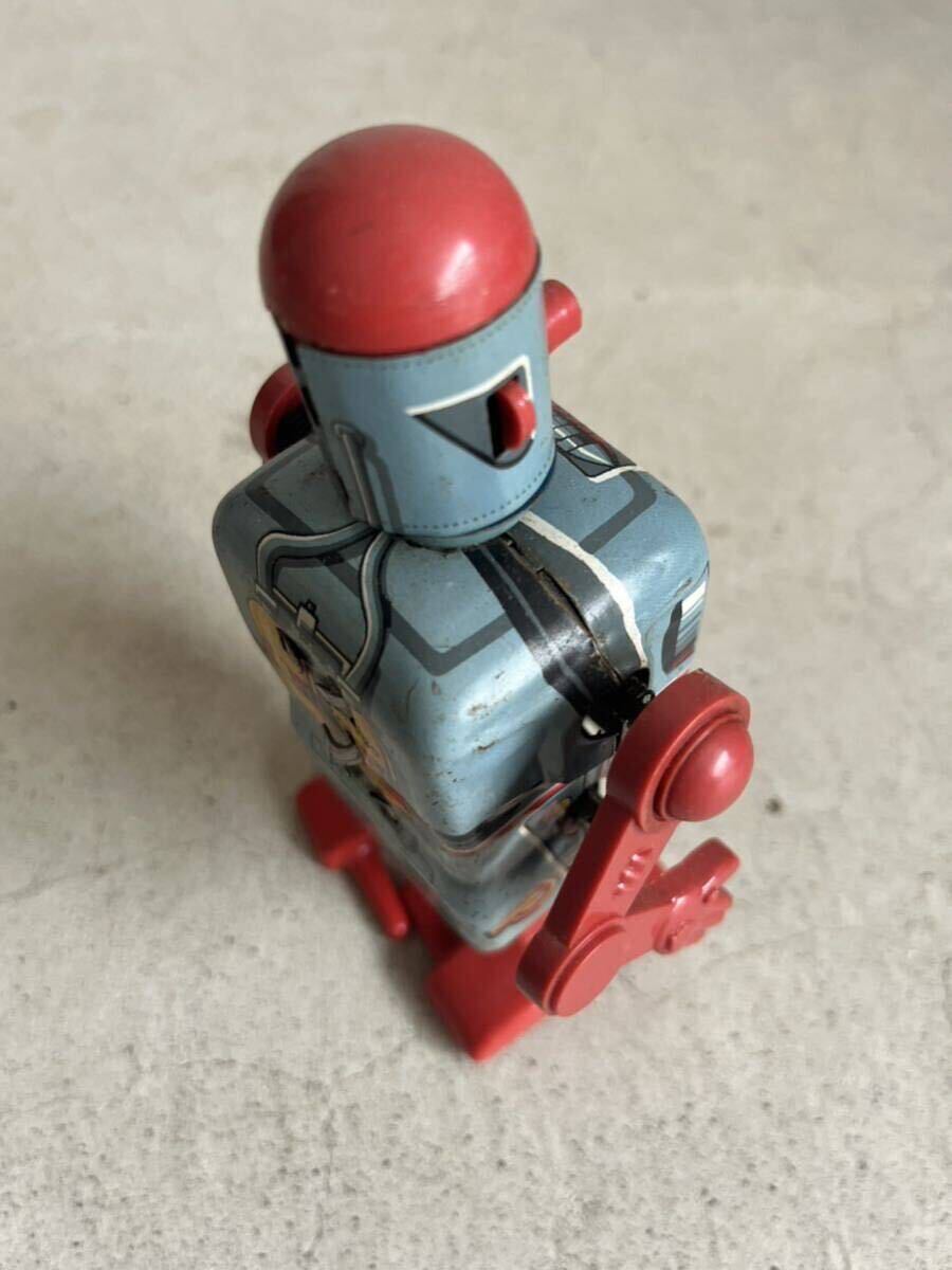 Yahoo!オークション - ブリキ ロボット 機械走行のスペースマン Yahoo!オークション - ブリキ ロボット 機械走行のスペースマン