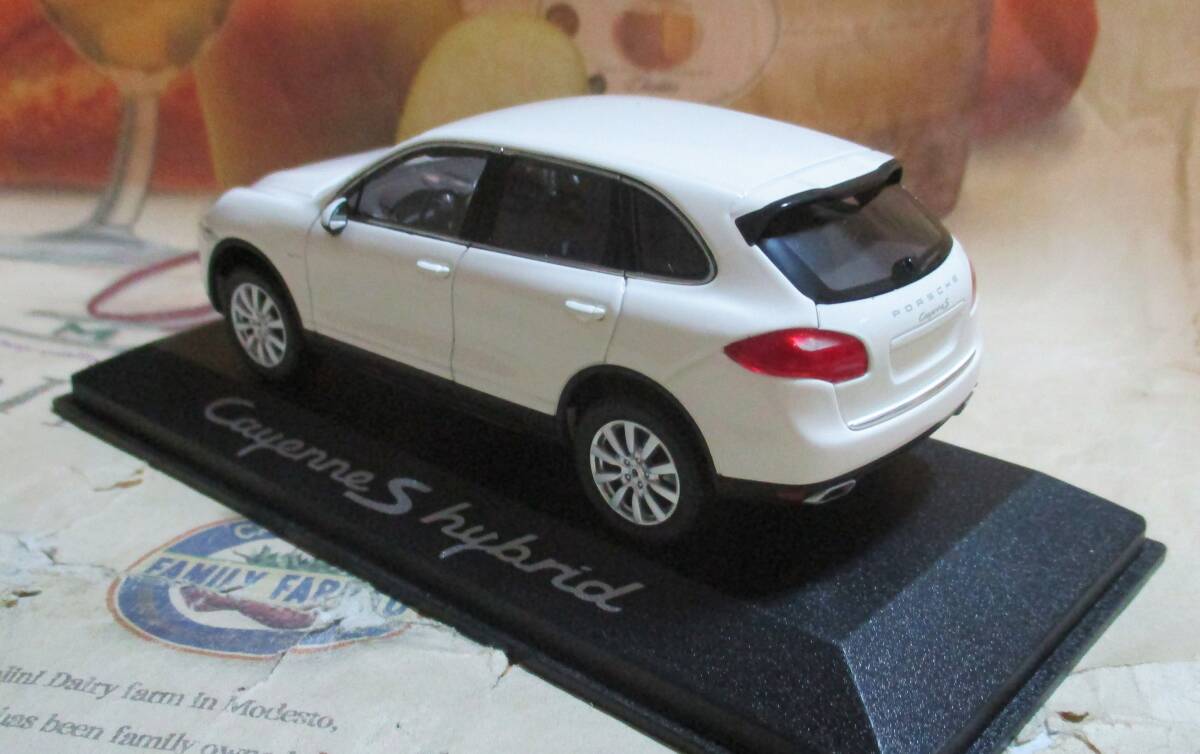 ☆激レア絶版*世界30台*Minichamps*1/43*Porsche Cayenne S ☆激レア絶版*世界30台*Minichamps*1/43*Porsche Cayenne S