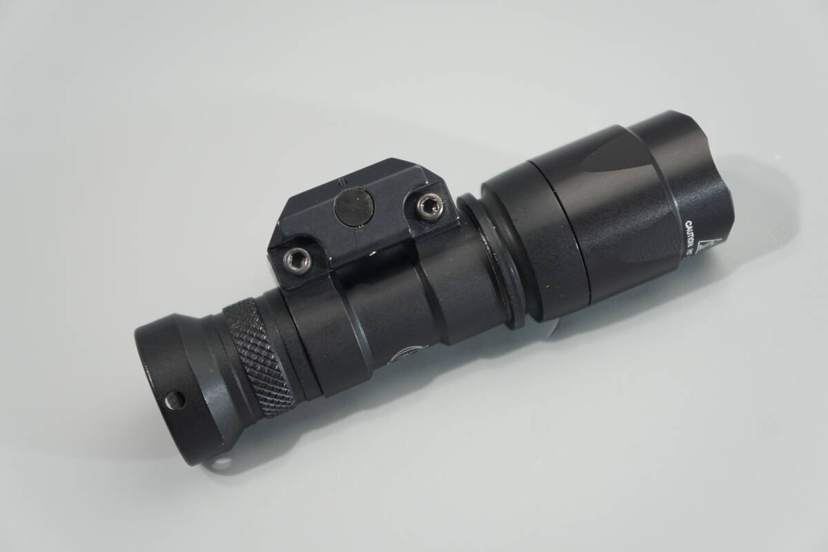 Surefire M300C 初期 KX1A HK416 DEVDRU 採用 (Trijicon Leupold Surefire M300C 初期 KX1A HK416 DEVDRU 採用 (Trijicon Leupold