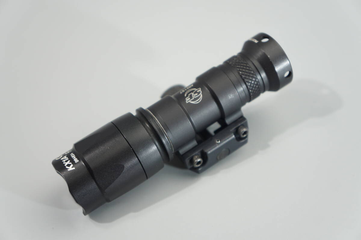 Surefire M300C 初期 KX1A HK416 DEVDRU 採用 (Trijicon Leupold Surefire M300C 初期 KX1A HK416 DEVDRU 採用 (Trijicon Leupold