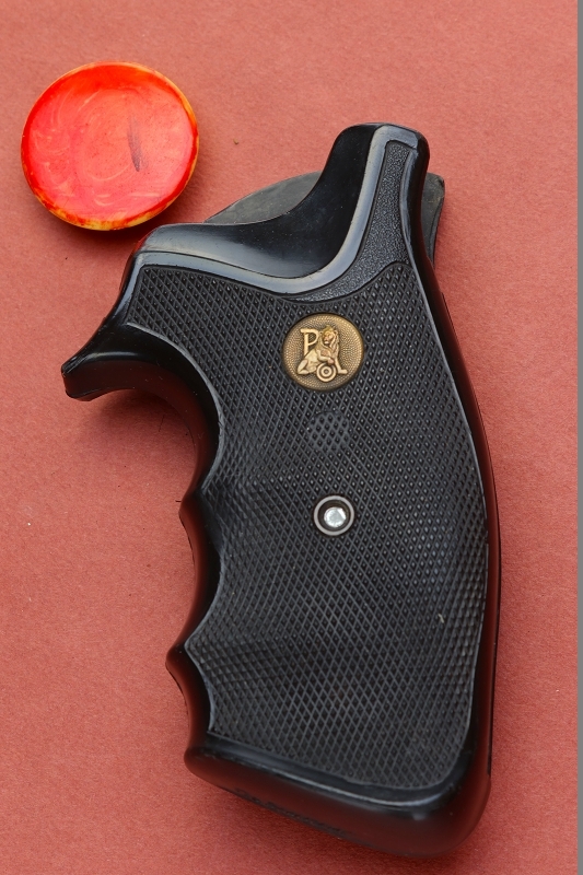 パックマイヤー社製Ｓ＆Ｗ　Ｋフレイム用グリップ　ｓ６８５