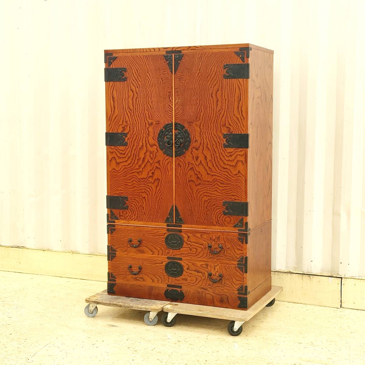 岩谷堂タンス 洋服箪笥 クローゼット - 家具 岩谷堂タンス 洋服箪笥 クローゼット - 家具
