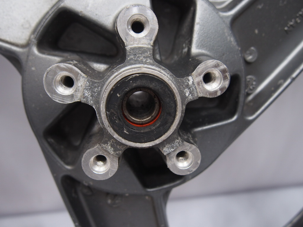 フレ無し!ZZ-R250純正フロントホイール2.15×17JタイヤEX250H ZZR250
