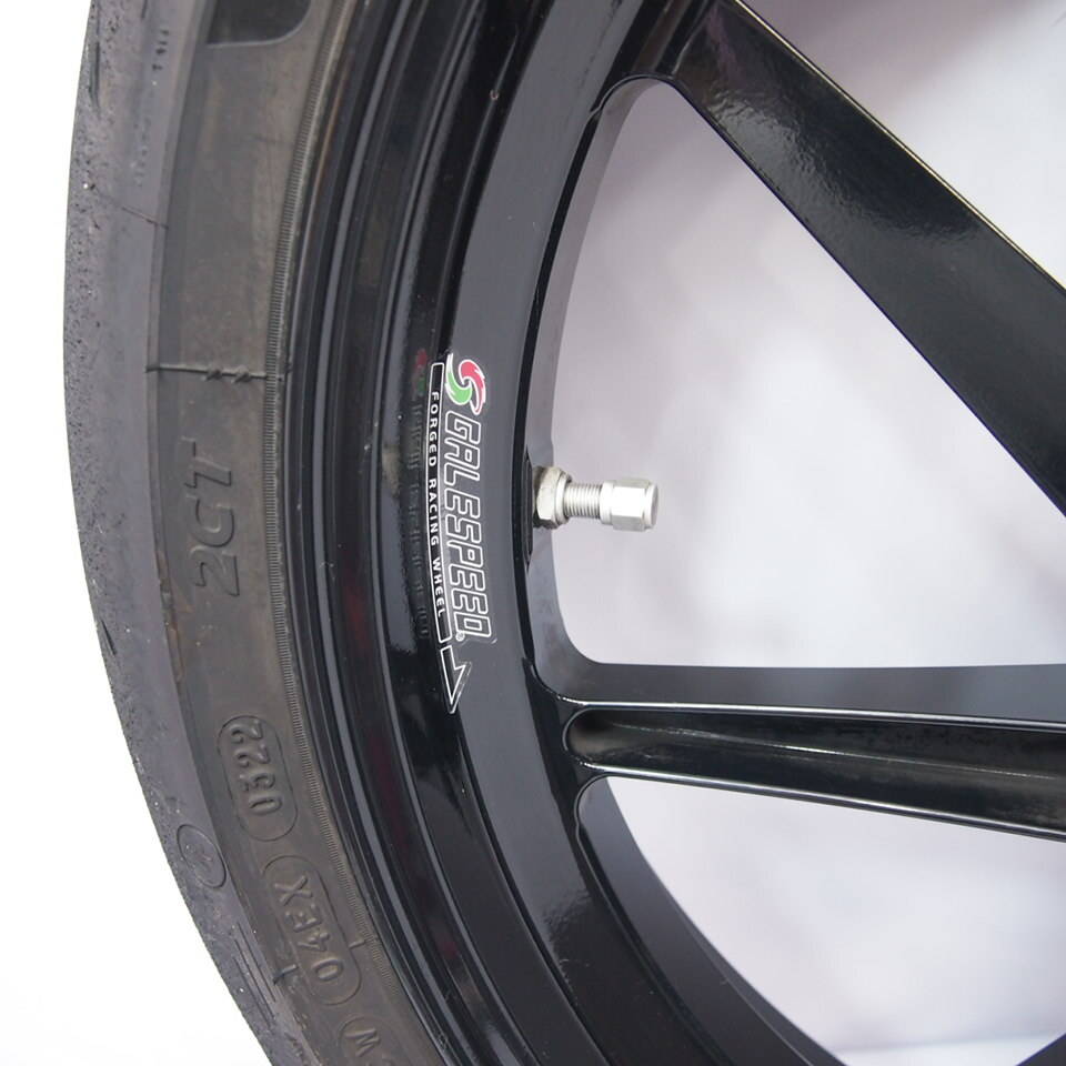  пятно нет!GSX1400 GY71A-103 Gale Speed производства переднее колесо модель E GALESPEED