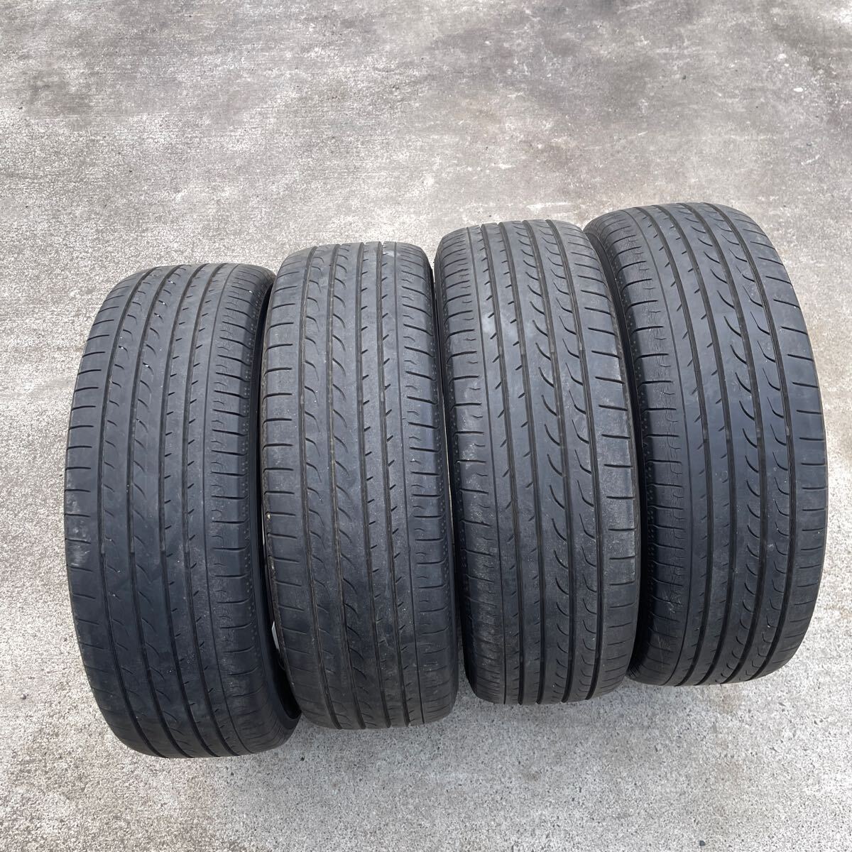 日産セレナ純正ホイール 16×6J+45 114.3/5H C26 C27 ハイウェイ 日産セレナ純正ホイール 16×6J+45 114.3/5H C26 C27 ハイウェイ