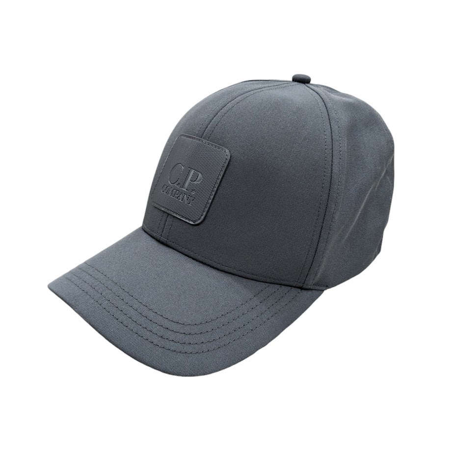 美品 CP COMPANY シーピーカンパニー メトロポリス ロゴ ベース 美品 CP COMPANY シーピーカンパニー メトロポリス ロゴ ベース