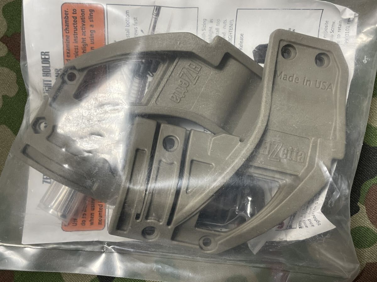 エルゼッタ Elzetta ZFH1500 M4・M16用 タクティカルフラッシュ エルゼッタ Elzetta ZFH1500 M4・M16用 タクティカルフラッシュ