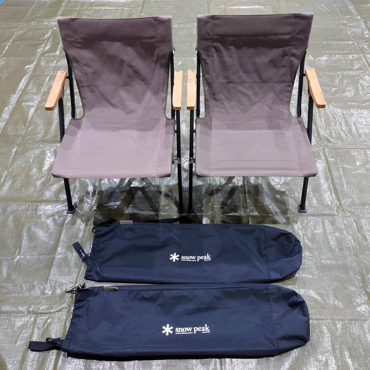 送料無料 売切り 美品 スノーピーク ローチェアショート LV-093GY グレー 2個セット snow peak キャンプ チェア 椅子 