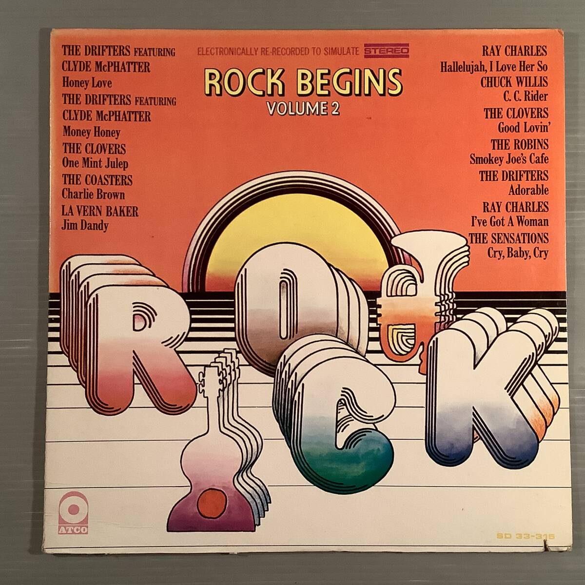 LP(米盤)●オールディーズ?オムニバス『ROCK BEGINS』ドリフターズ,コースターズ,レイ?チャールズ,チャック?ウィルス.他●良好品！