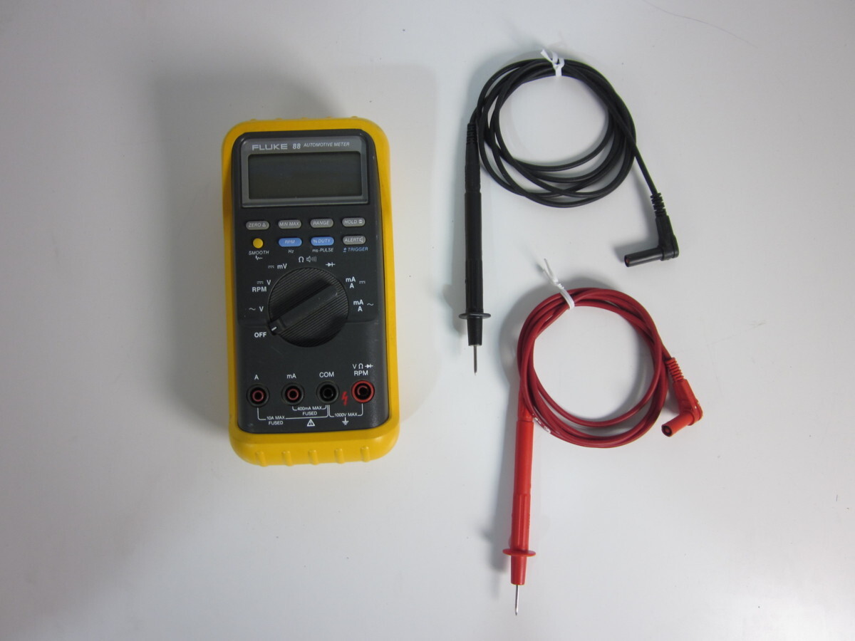 中古】デジタルマルチメーター FLUKE88 フルーク FLUKE 4.5桁 中古】デジタルマルチメーター FLUKE88 フルーク FLUKE 4.5桁