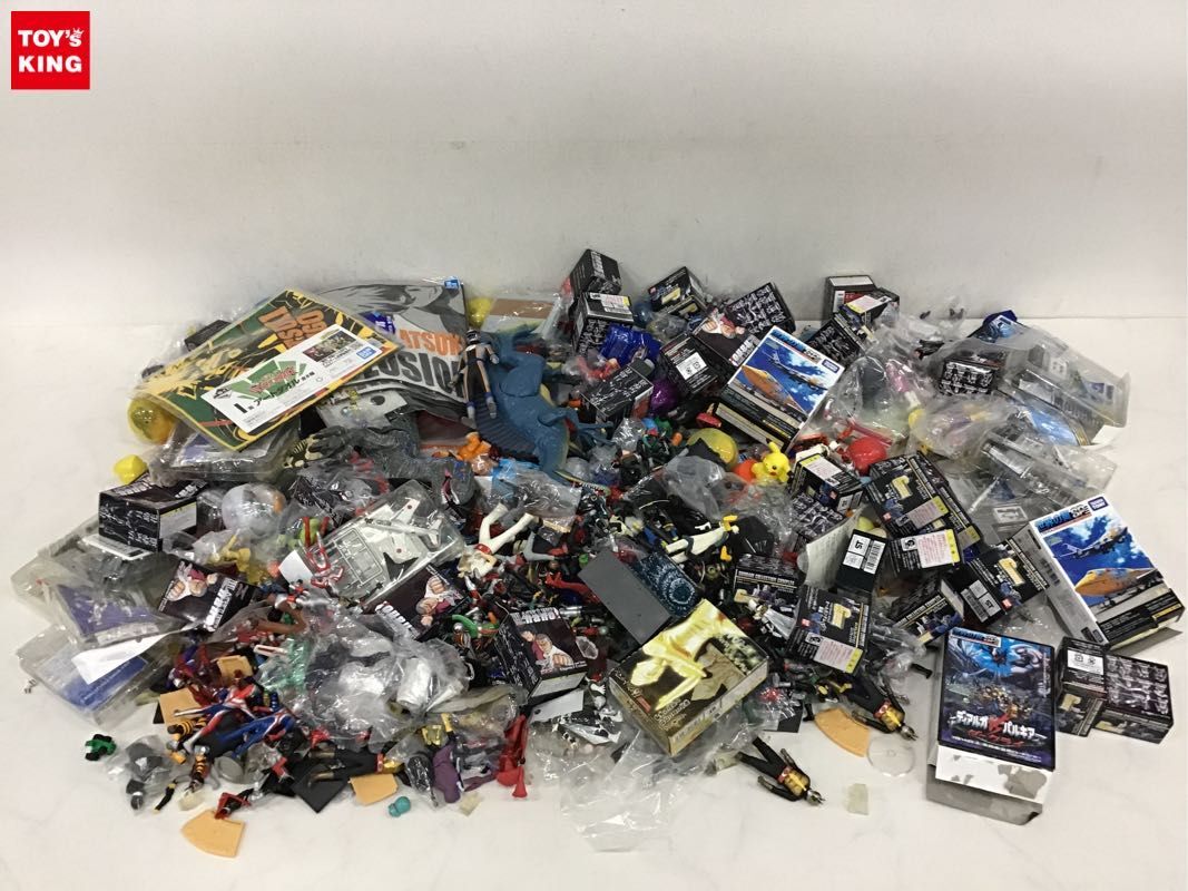 1円〜 同梱不可 ジャンク 僕のヒーローアカデミア 仮面ライダー等 アートタオル フィギュア 他