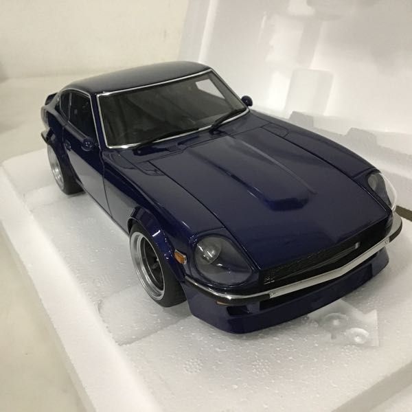 未展示品　オートアート1/18 Xanavi NISMO Z 2005 未展示品 オートアート1/18 Xanavi NISMO Z 2005 - メルカリ