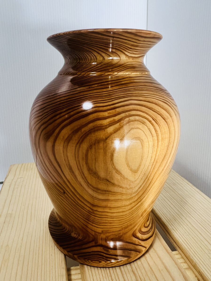 世界遺産 希少 屋久杉 花瓶 美品 華道 高さ19cm 壺 花器 工芸品 世界遺産 希少 屋久杉 花瓶 美品 華道 高さ19cm 壺 花器 工芸品