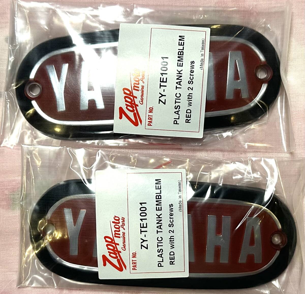 ヤマハ DT-1用タンクエンブレム リプロ品2個 品(ヤマハ用)｜売買