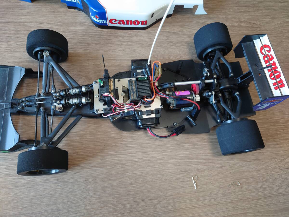 KYOSHO ウイリアムズルノー FW14 1/8 ラジコン