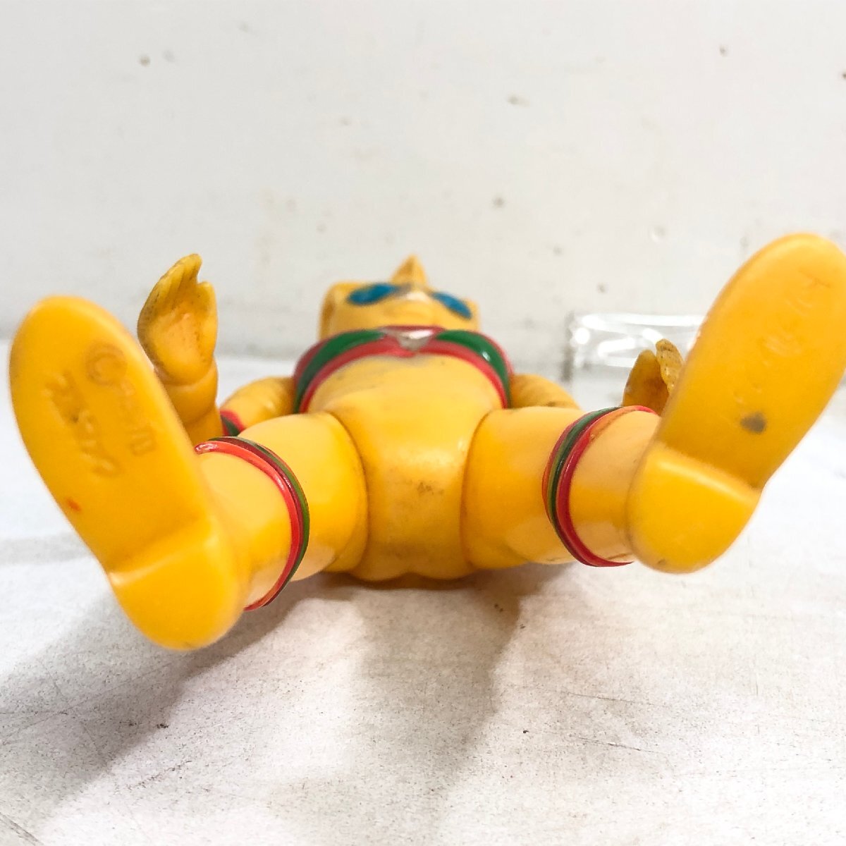 E◆トリプルファイター　ミニソフビ　ペンダント　昭和レトロ　ブルマアク　希少品 Yahoo!オークション - ブルマァク トリプルファイター ソフビ