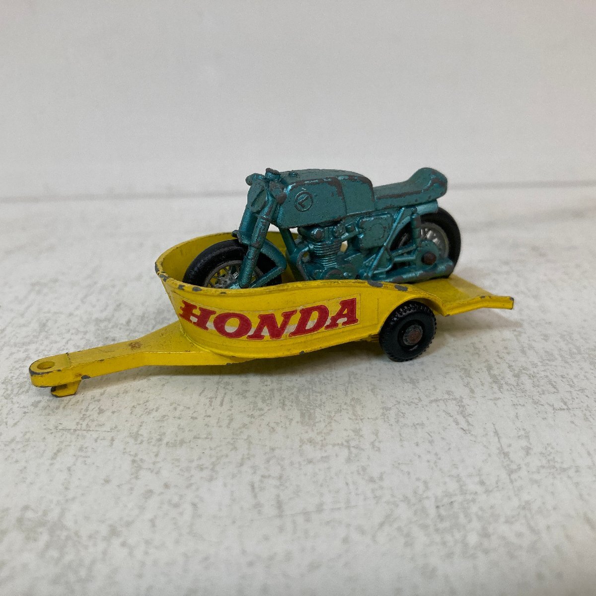 【ミニカー】 Matchbox マッチボックス N°38 HONDA M/CYCLE TRAILER ホンダ モーターサイクルトレーラー LESNEY レズニー イギリス製 ★