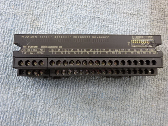 三菱 シーケンサー AJ65SBTB1-32D PLC CC-LINK MELSEC リモートI 三菱 シーケンサー AJ65SBTB1-32D PLC CC-LINK MELSEC リモートI