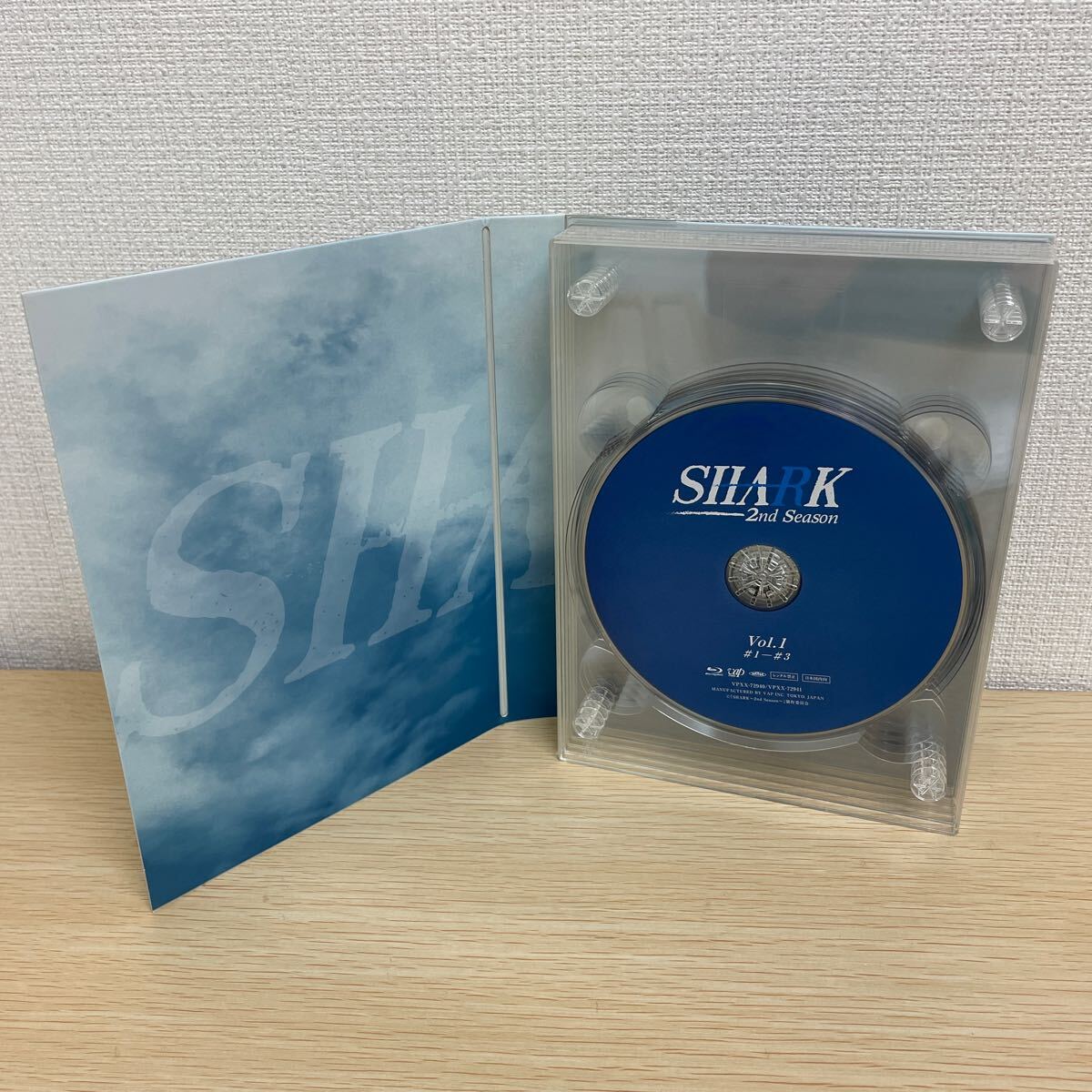 【1円スタート】 SHARK ~2nd Season~ Blu-ray BOX 5枚組 重岡大毅 濱田崇裕 神山智洋 他 【1円スタート】 SHARK ~2nd Season~ Blu-ray BOX 5枚組 重岡大毅 濱田崇裕 神山智洋 他