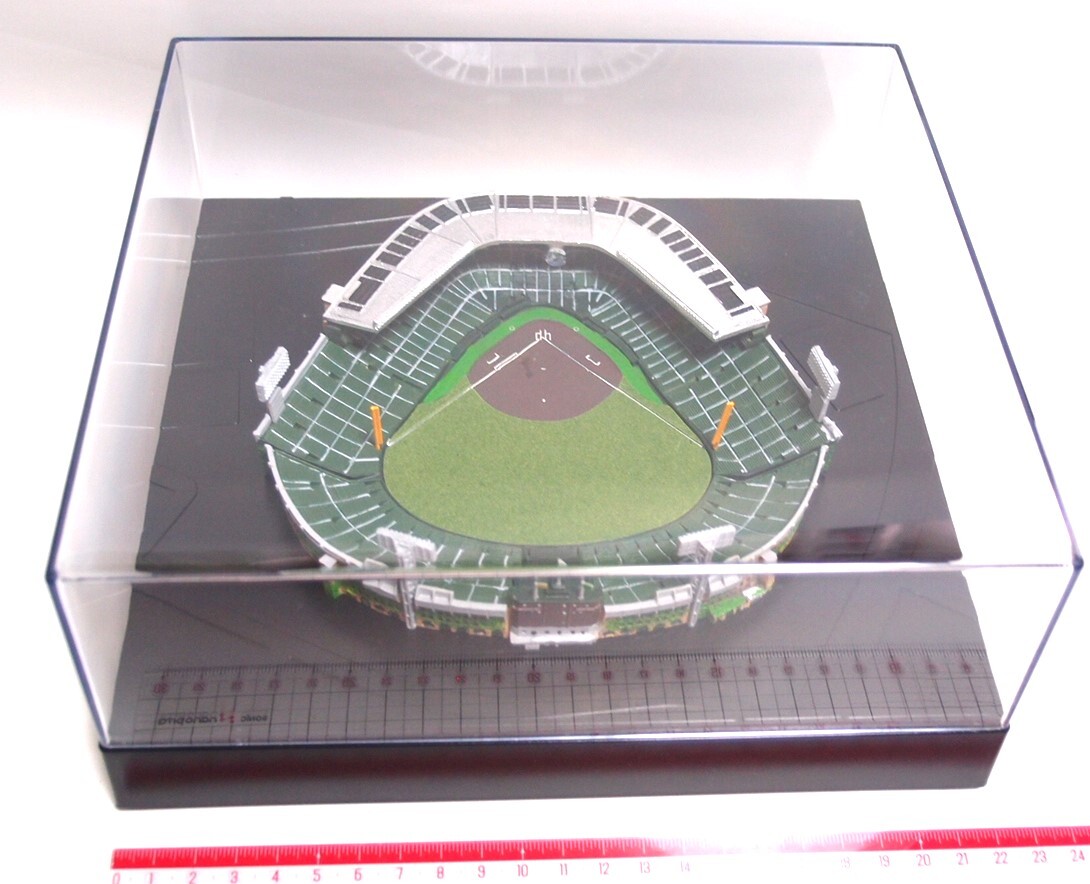 即決 送料込 甲子園球場100周年記念 甲子園球場ジオラマ模型 即決 送料込 甲子園球場100周年記念 甲子園球場ジオラマ模型