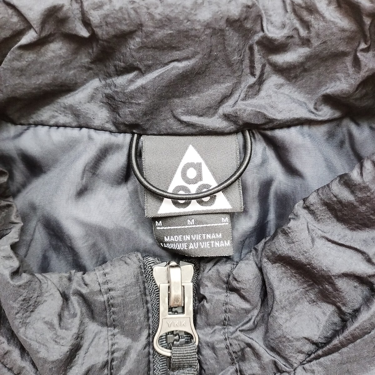 NIKE LAB ACG ALPINE JACKET のインナーダウン 851976-010 M NIKE LAB ACG ALPINE JACKET のインナーダウン 851976-010 M