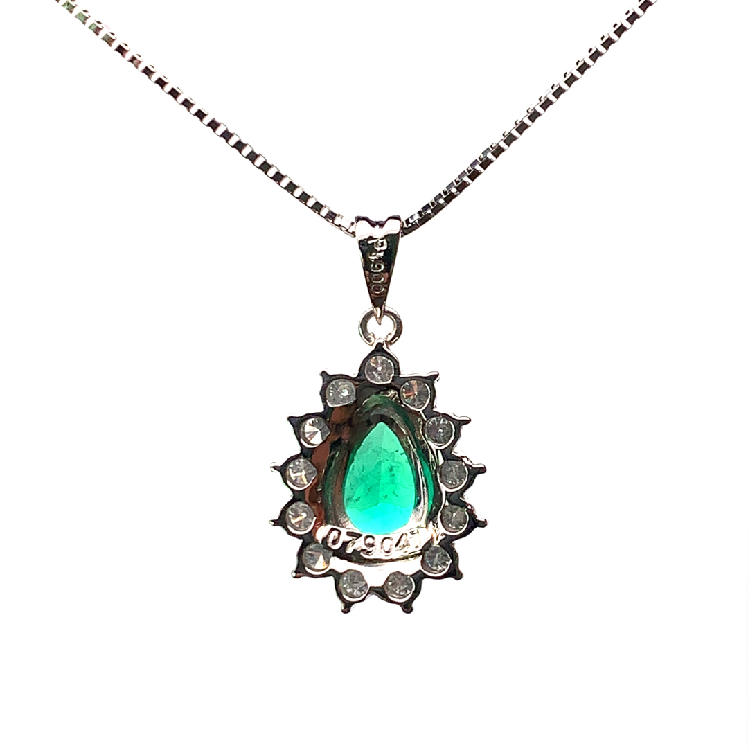 エメラルド 0.79ct ダイヤモンド ネックレス ペンダントトップ プラチナ 45cm 4.7g