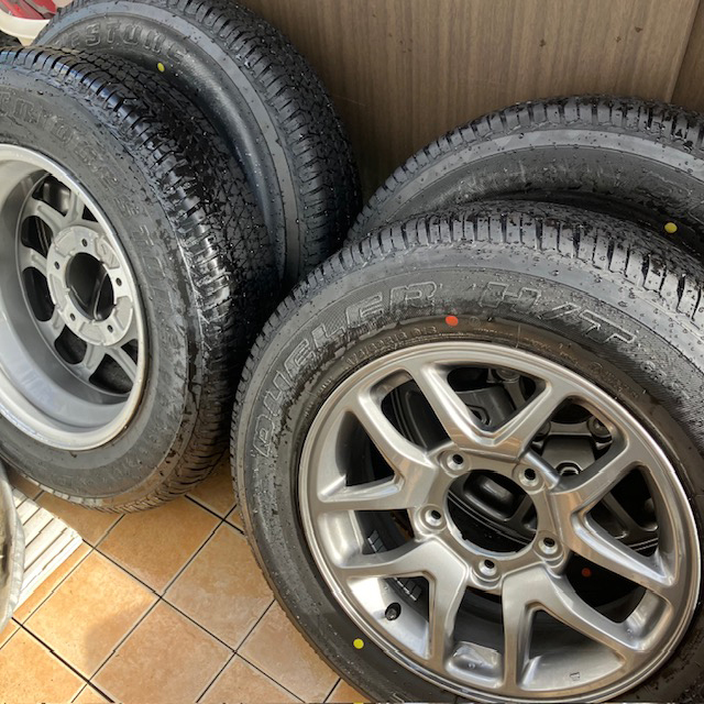 JB64 ジムニー 純正アルミ+ホイール 4本 背面鉄ホイール+タイヤ 1本 5本セット 175/80R16 美品(ラジアルタイヤ)|売買されたオークション情報、Yahoo!オークション(旧ヤフオク!) の商品情報をアーカイブ公開 - オークファン(aucfan.com) JB64 ジムニー 純正アルミ+ホイール 4本 背面鉄ホイール+タイヤ 1本 5本セット 175/80R16 美品(ラジアルタイヤ)|売買されたオークション情報、Yahoo!オークション(旧ヤフオク!) の商品情報をアーカイブ公開 - オークファン(aucfan.com)