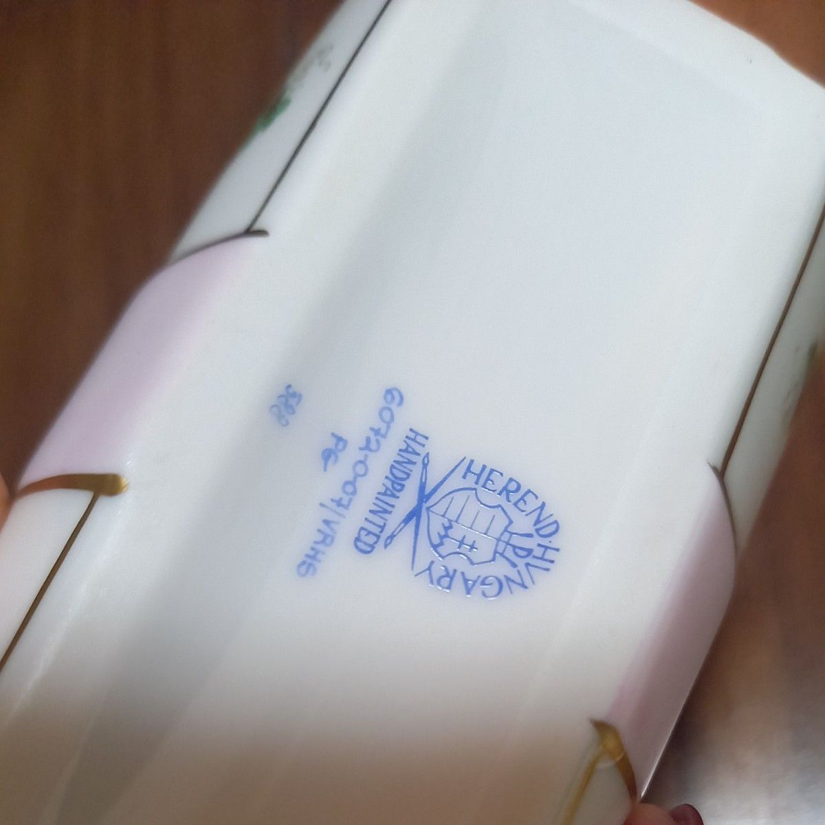 ヘレンド HEREND ウィーンの薔薇 リボンボックス 未使用 ボンボ ヘレンド HEREND ウィーンの薔薇 リボンボックス 未使用 ボンボ