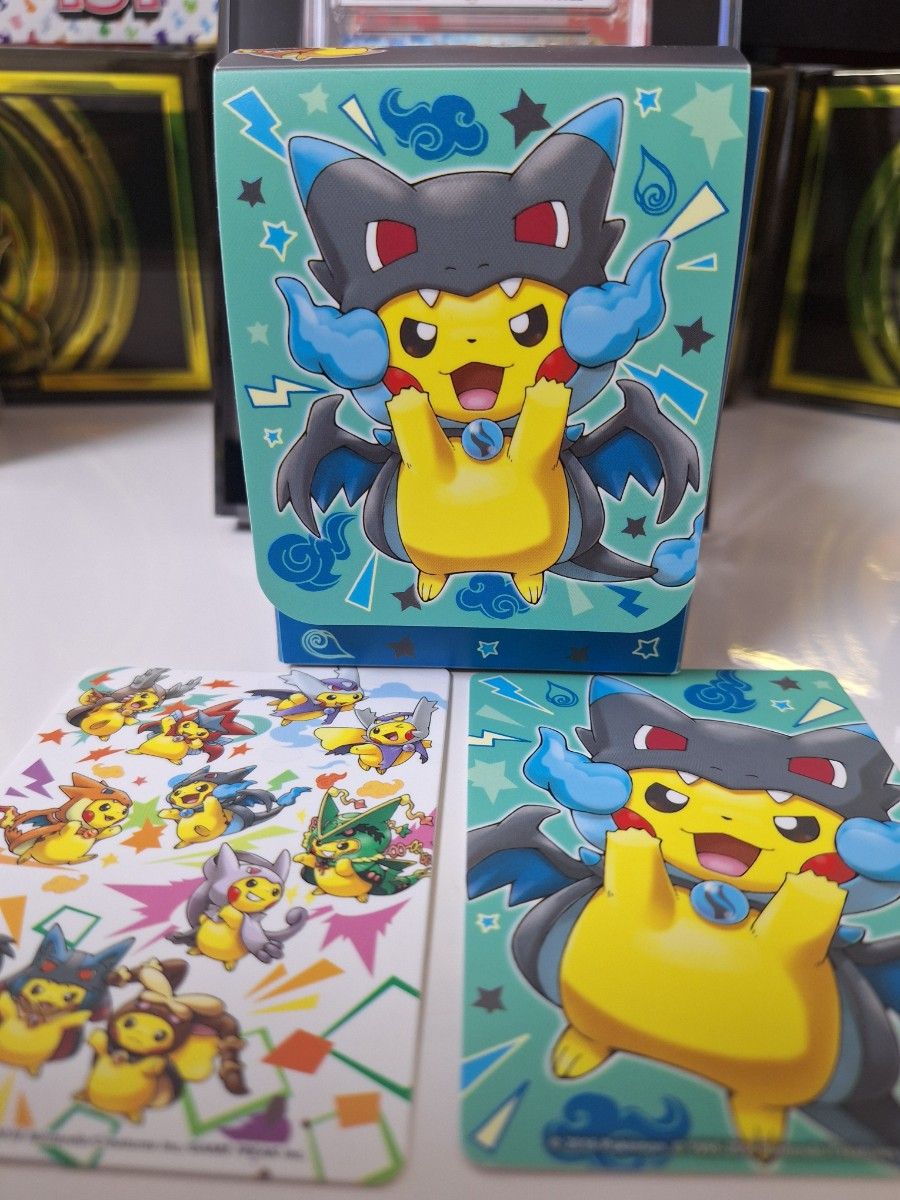 希少】デッキケース ポンチョを着たピカチュウ メガリザードンX 希少】デッキケース ポンチョを着たピカチュウ メガリザードンX