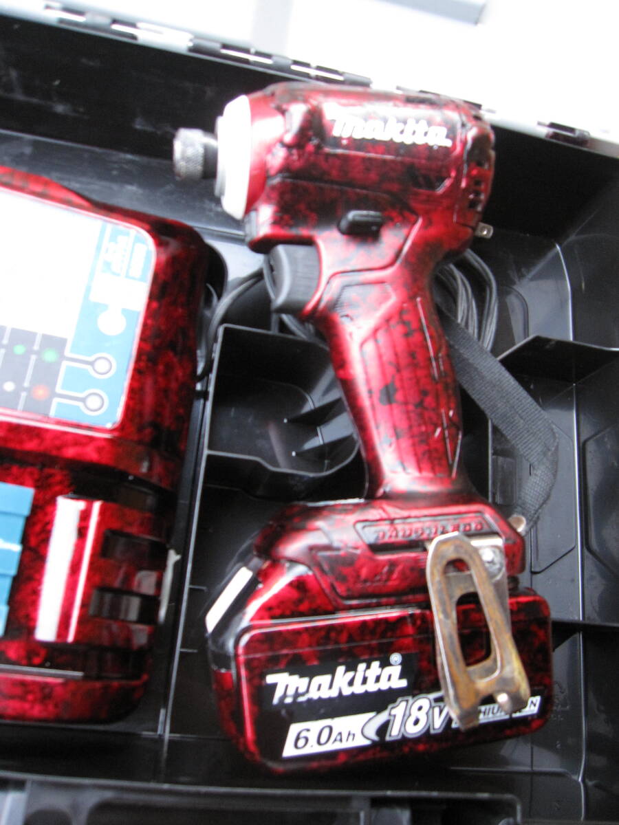 マキタインパクトドライバー TD171D ケース充電器バッテリー マキタインパクトドライバー TD171D ケース充電器バッテリー