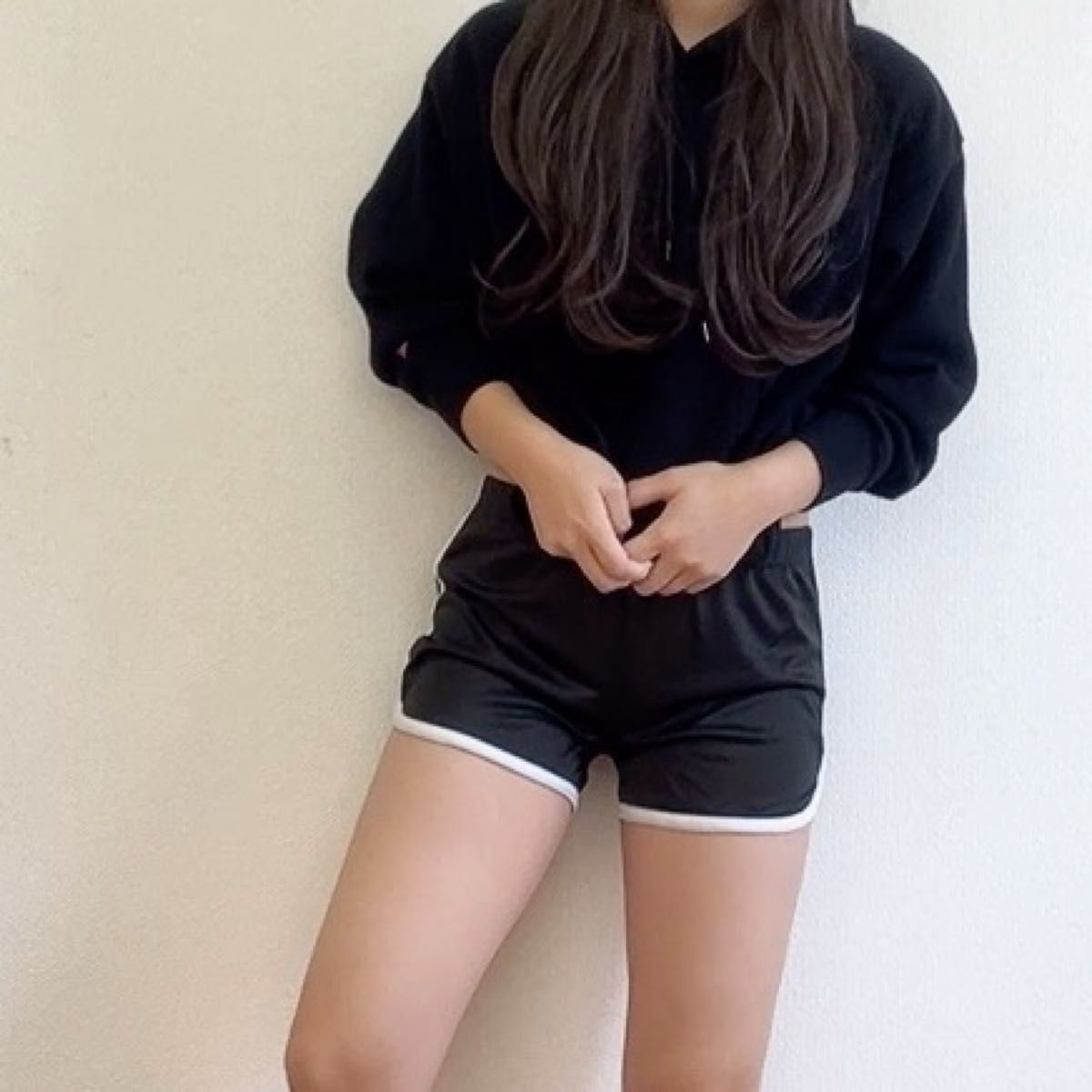 ラインショートパンツ