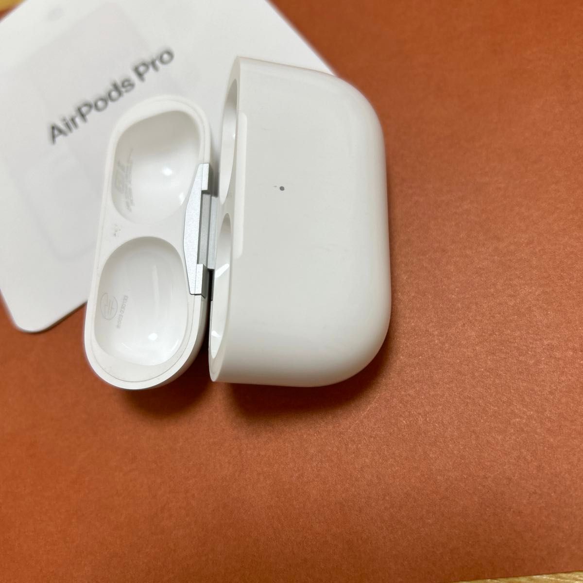 Apple正規品 AirPods Pro USB-C 充電ケース エアーポッズプロ Apple正規品 AirPods Pro USB-C 充電ケース エアーポッズプロ
