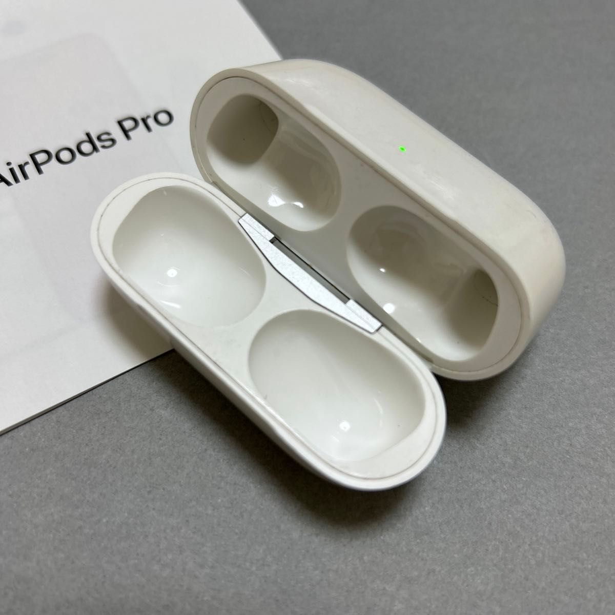 AirPods Pro 第一世代 充電ケース 正規品 Apple正規品|Yahoo AirPods Pro 第一世代 充電ケース 正規品 Apple正規品|Yahoo