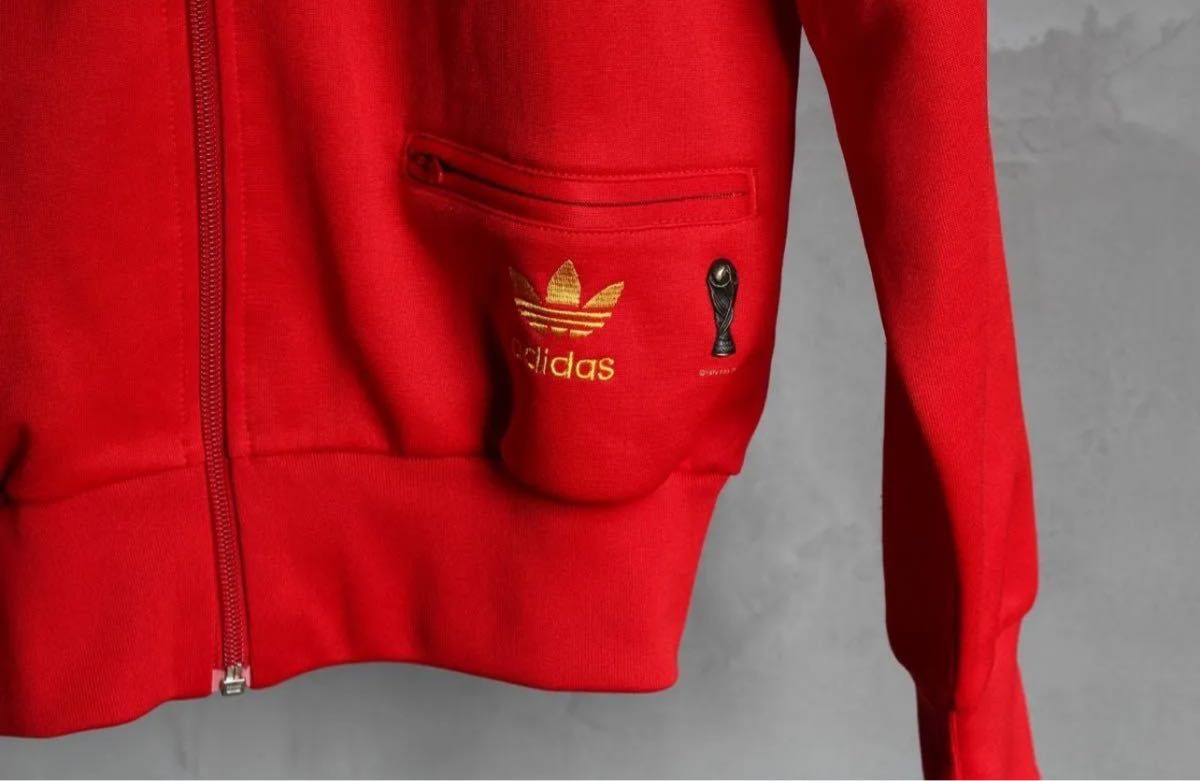 スペイン代表 トラックジャケット ジャケット サッカー adidas スペイン代表 トラックジャケット ジャケット サッカー adidas