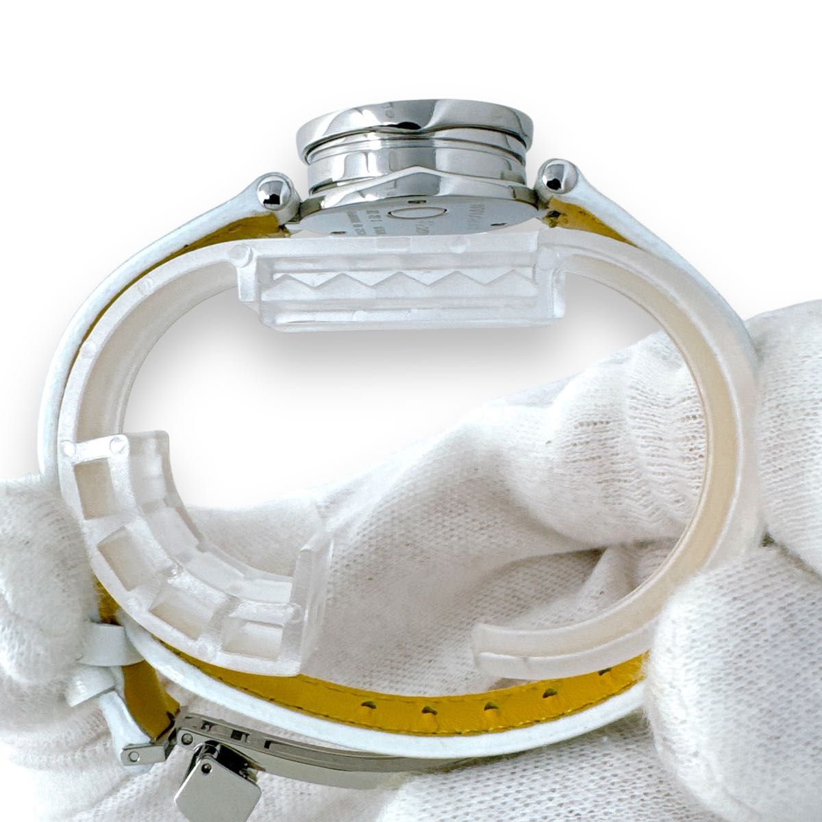ブルガリ BVLGARI ビーゼロワン BZ22S ホワイトシェル レザー 革 ブルガリ BVLGARI ビーゼロワン BZ22S ホワイトシェル レザー 革