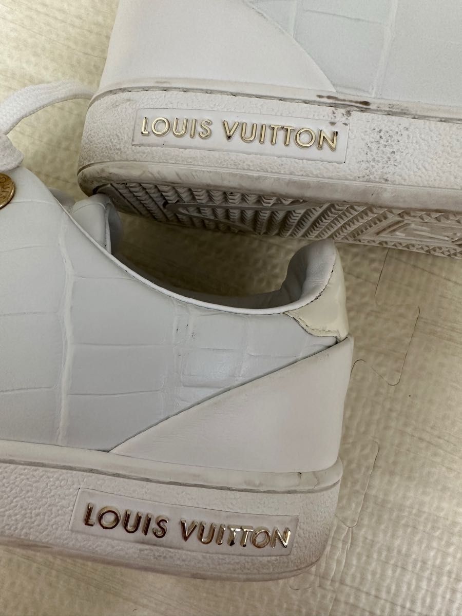 LV ルイヴィトン フロントロー クロコ型押し レザー スニーカー LV ルイヴィトン フロントロー クロコ型押し レザー スニーカー