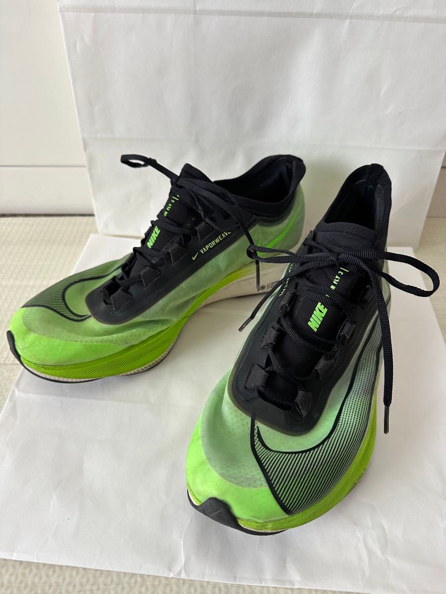 NIKE ZOOM FLY 3 27 5cm/GRN/AT8240-300|Yahoo!フリマ(旧 NIKE ZOOM FLY 3 27 5cm/GRN/AT8240-300|Yahoo!フリマ(旧