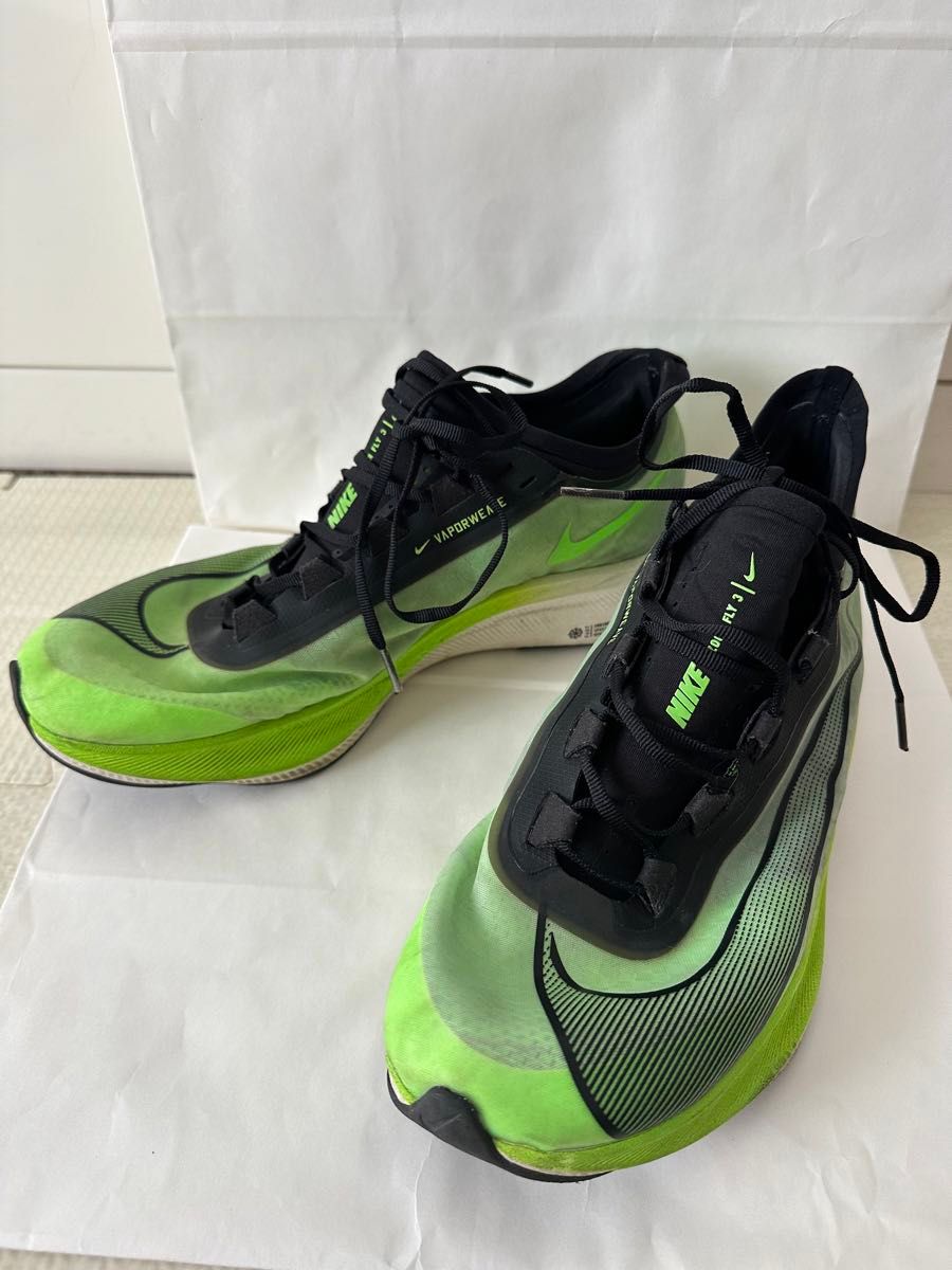 NIKE ZOOM FLY 3 27 5cm/GRN/AT8240-300|Yahoo!フリマ(旧 NIKE ZOOM FLY 3 27 5cm/GRN/AT8240-300|Yahoo!フリマ(旧